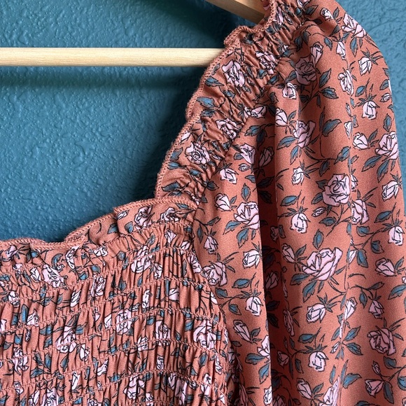 AUW FLORAL SMOCKED DRESS SMALL - Picture 2 of 6